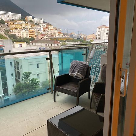 Swimming Pools Apartment In Ocean Village - 2 Bed 2 Bath Rock View Gibraltar Zewnętrze zdjęcie